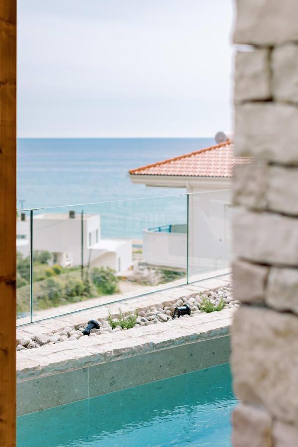 Luxury Villas Vrachos Beach - Beachfront Retreats, Private Pools Lygia  Exterior foto